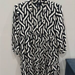 Ellen Tracy Black and White Long Sleeve Dress